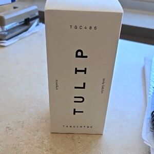 Tangent GC Tulip Body Lotion - White